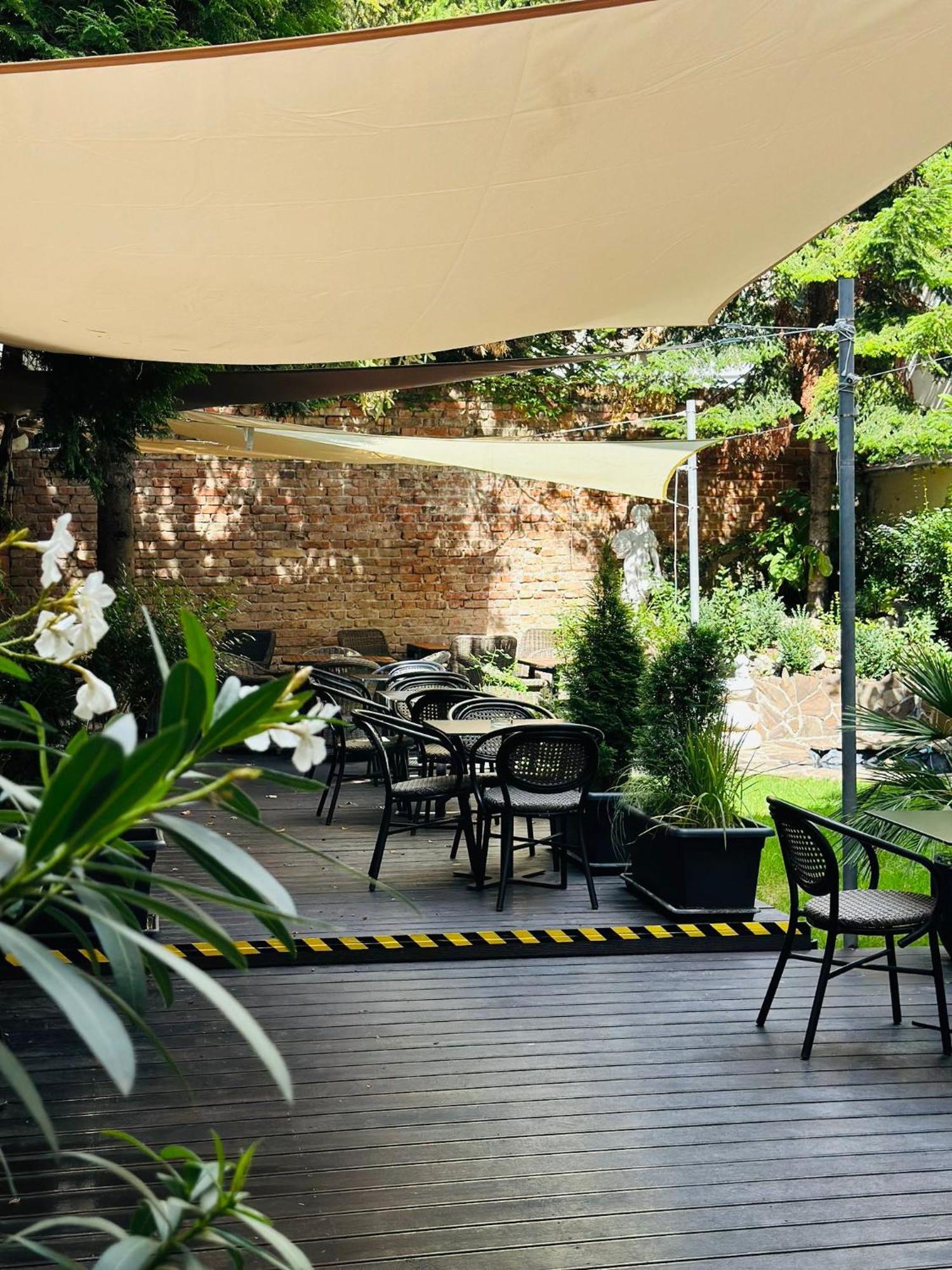 7Days B&B Bratislava Exterior photo